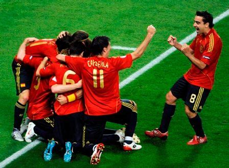 total football vs tiki-taka|Total Football Journeyman: Creating My 4.